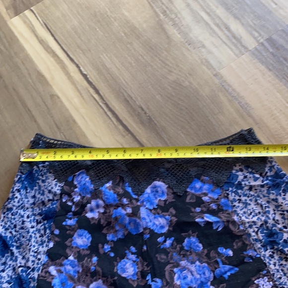 Free People printed shorts size 2 - Picture 11 of 14